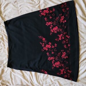 Express Black and Red Floral Skirt Sz L Whimsigoth Asian Inspired Scallop Waist